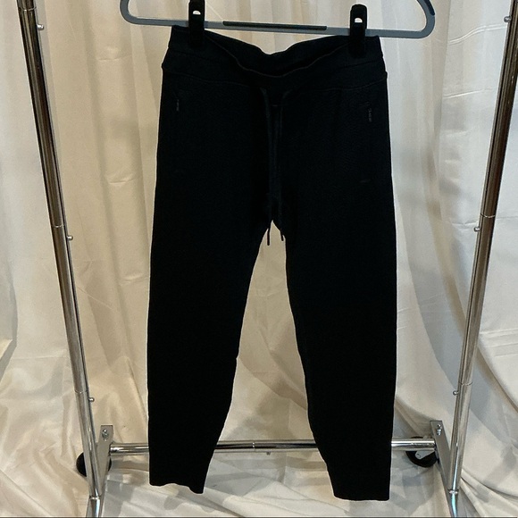 lululemon athletica Pants - Lululemon Athletica Waffle-Knit Mid-Rise Jogger Size 4